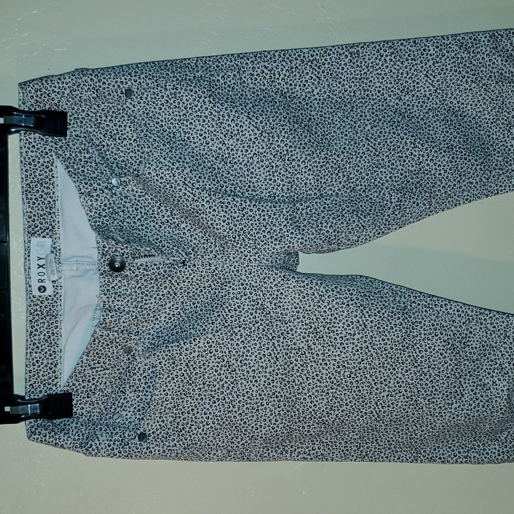 Roxy Girl, tan animal print pants, size 16/xxl